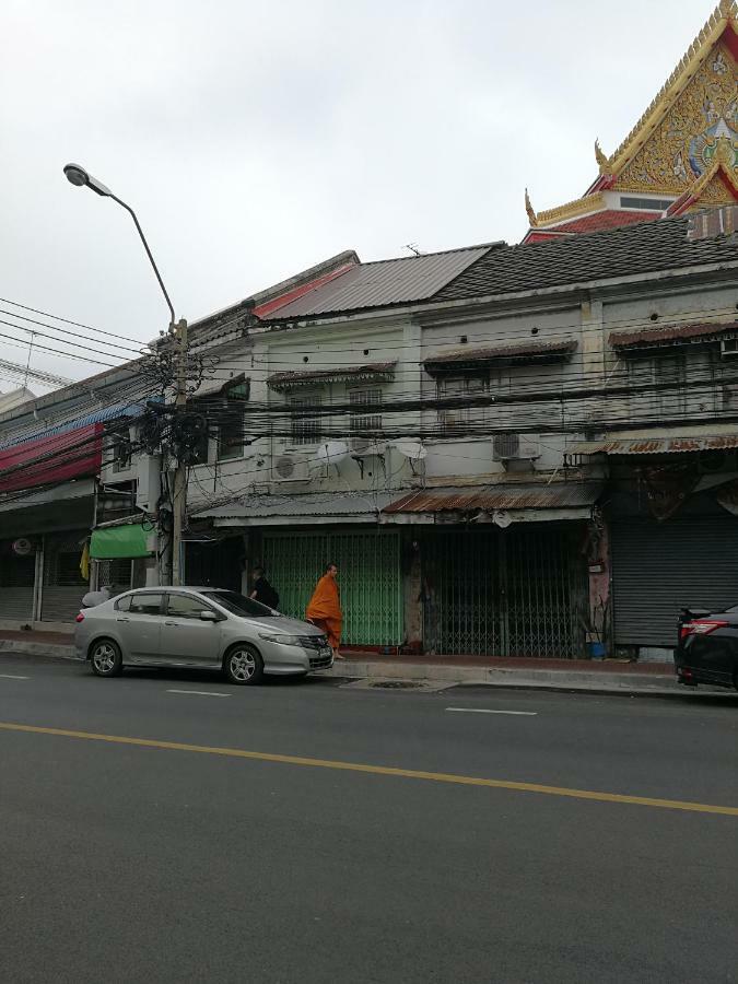 Sip N' Camp Hostel Bangkok Luaran gambar